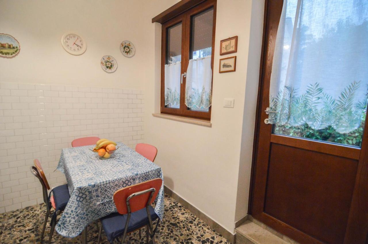 Casa Vacanze Nonno Asterio Monfalcone Exterior foto